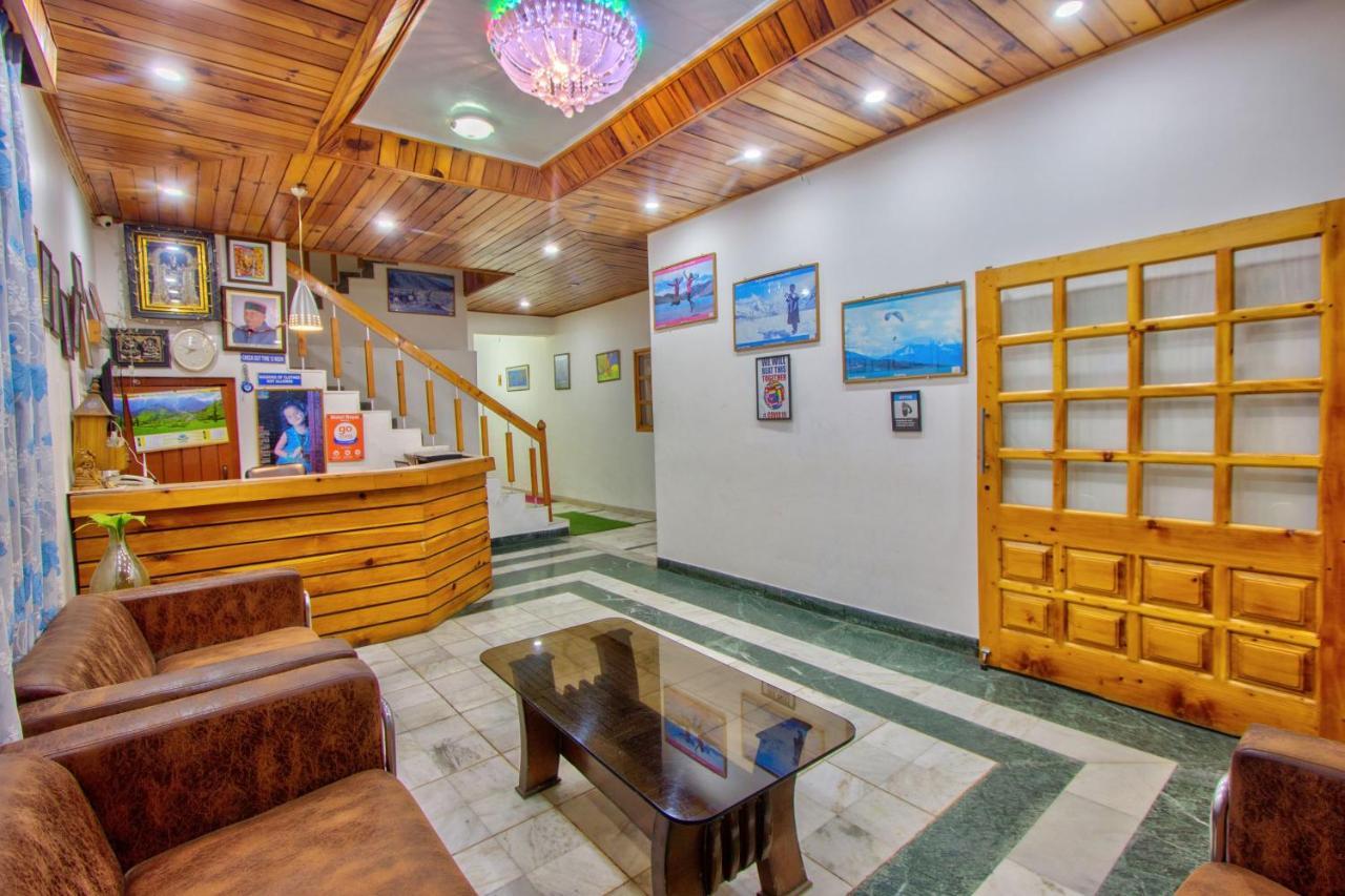 Hotel Royal Manali Luaran gambar