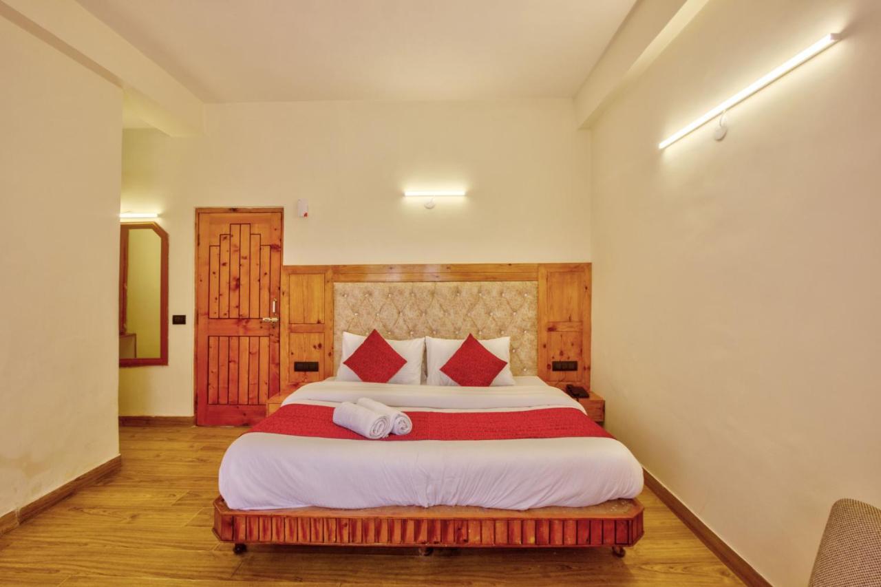 Hotel Royal Manali Luaran gambar